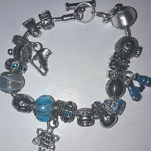 Charm bracelet